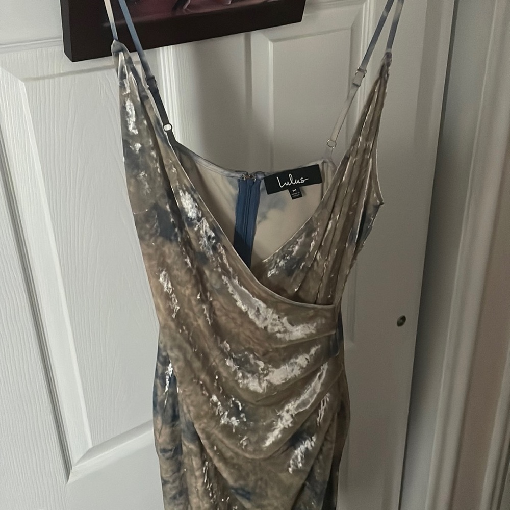 Worn once short velvet cream/blue dress, soft and beautiful!
